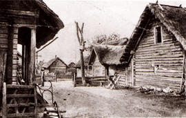 Panevezys Lithuania, "A panjehauser in Panevezys"